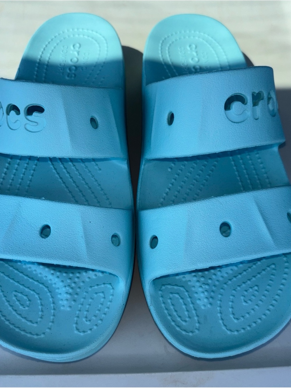 CROCS Baya platform